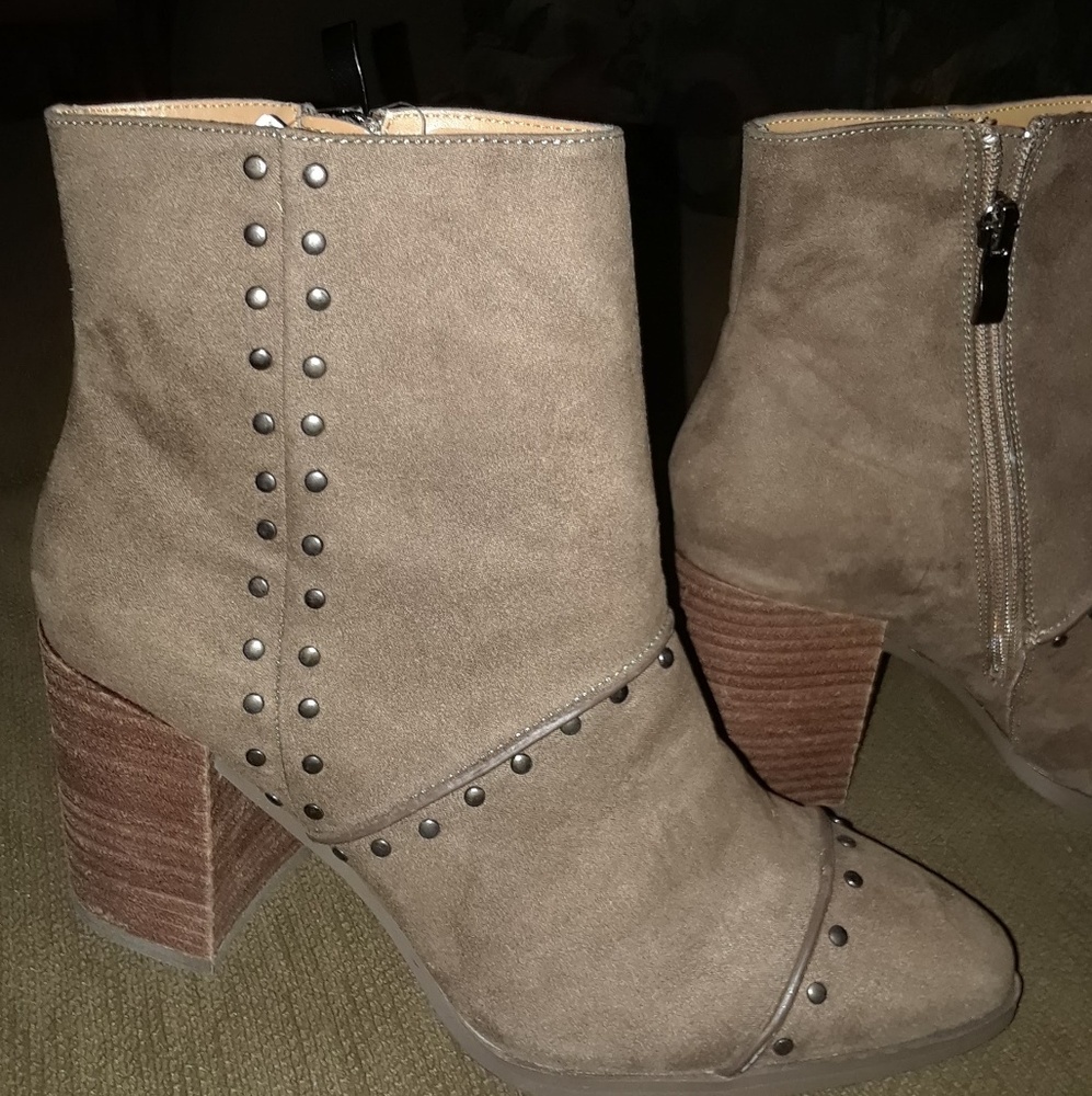 Woman boots